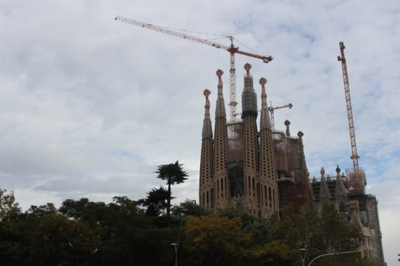 viajoscopio.com - La Sagrada Familia de Gaudí, Barcelona, España - Vista general