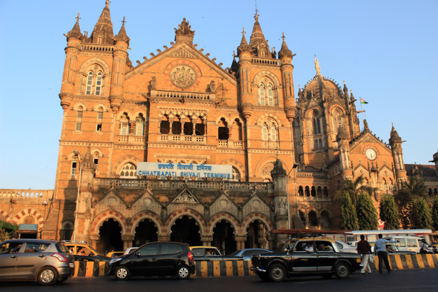 Victoria Train Station, la estación central de Bombay es Patrimonio de la Humanidad.